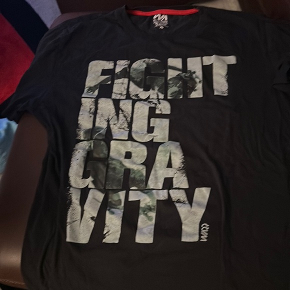 Men’s graphic tee - Picture 1 of 2